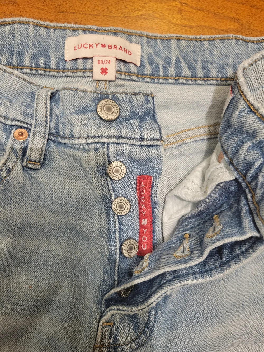 Lucky Brand 90s Loose High Rise Crop Jeans | 00/24 - Picture 13 of 16
